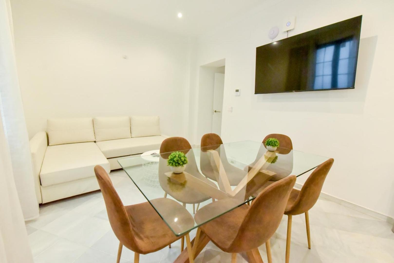 New! Modern In Neighborhood Appartement Séville